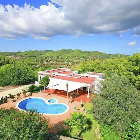 Tranquil Mansion In With Swimming Pool Santa Eulària des Riu
